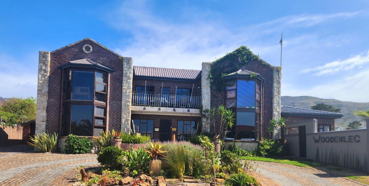 The Wooden Leg Guesthouse Kleinmond Exterior foto